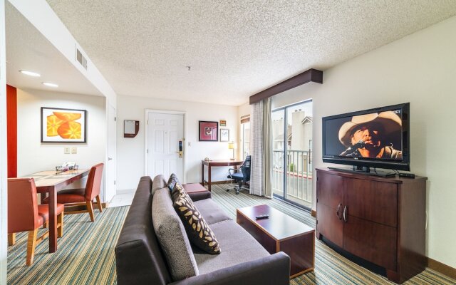 Metro Phoenix Extended Stay