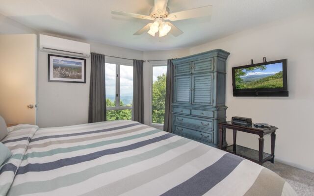 Birdsong by Jackson Mountain Rentals