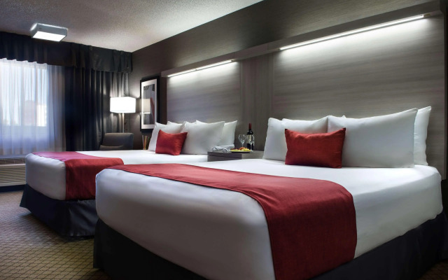 Best Western Plus Village Park Inn