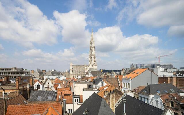 Alma Grand Place Hotel