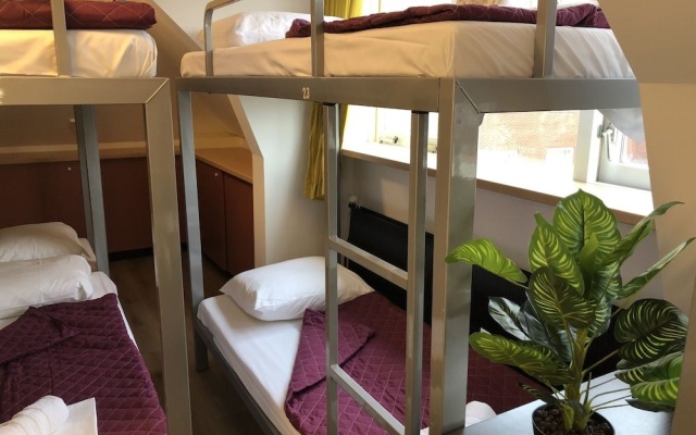 Room Mate Hostel