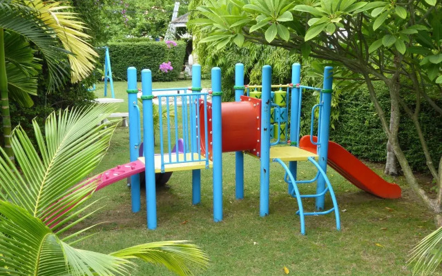 The Royal Tropical Beach at VIP Chain Resort
