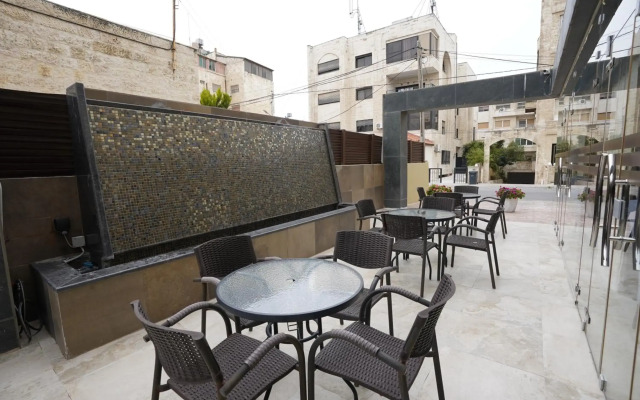 Naylover Hotel Suites