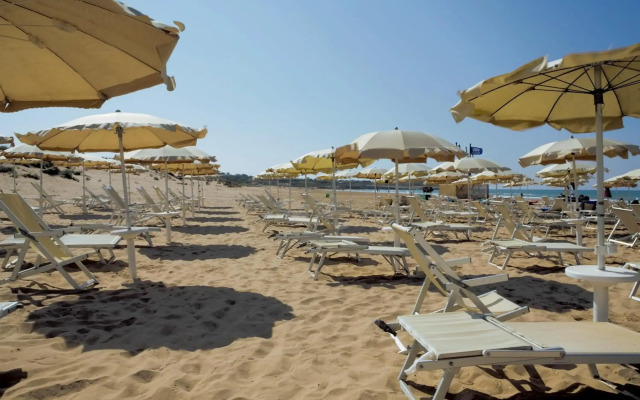 Hotel Club Baia Samuele