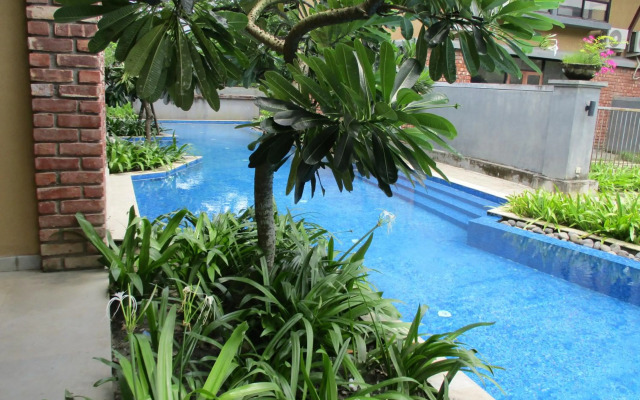 Ganga Kutir Oak Villa on Raichak