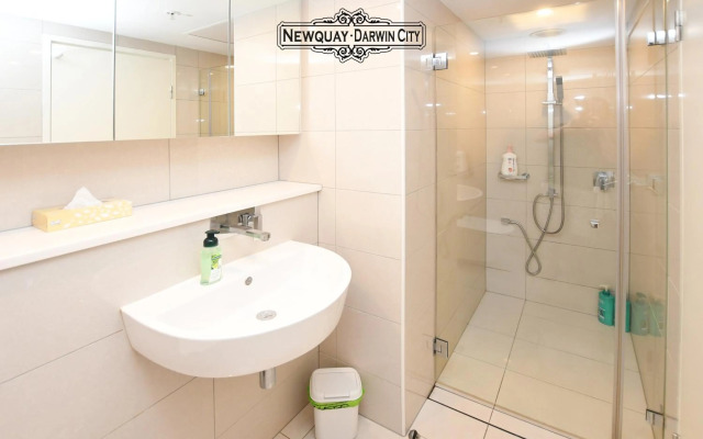 "NEWQUAY" Ideal Location & Views at PenthousePads