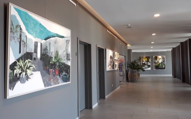 AP Maria Nova Lounge - Adults Friendly