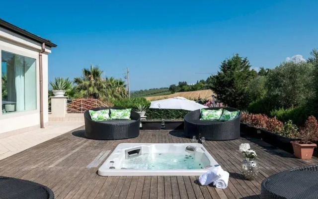 Villa Bianca 10 Emma Villas