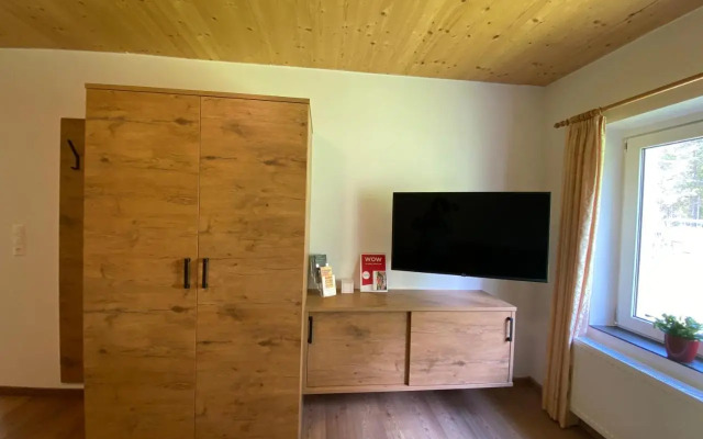 Haus Waldheim und Dependance