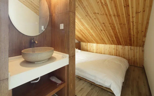 Dreamland Inn Lingyin Guiyan Branch