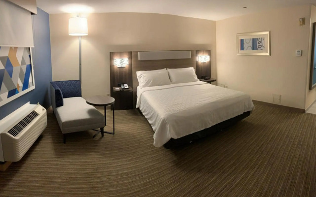 Pacific Palms Resort