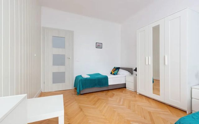 Apartment for 5 People by Renters
