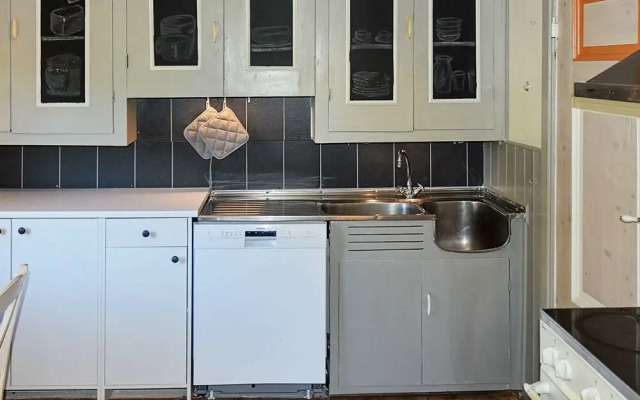 8 Person Holiday Home in Uggdal
