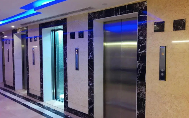 Oyo 448 Eskan 8 Hotel