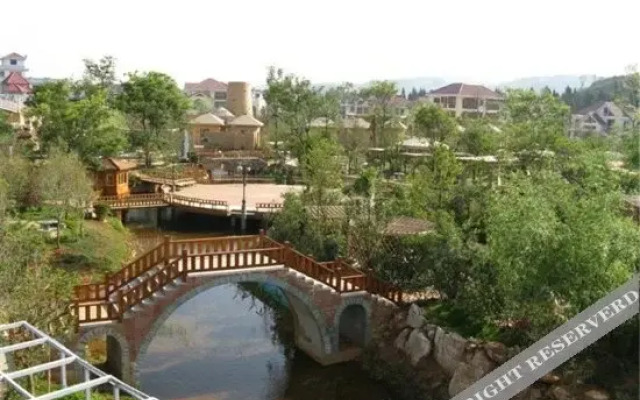 Xinghe Hotspring Spa Holiday Hotel