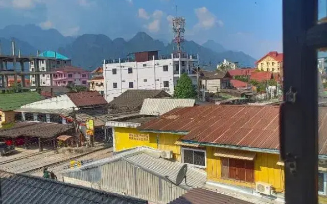 Vang Vieng Trendy Hotel