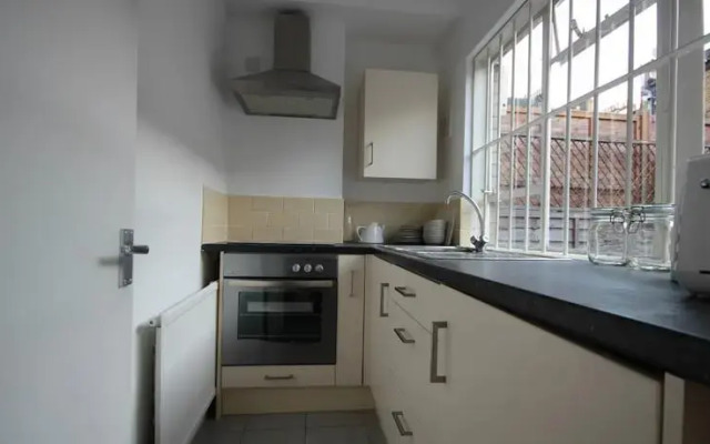 FG Property - Chelsea, Bute Street