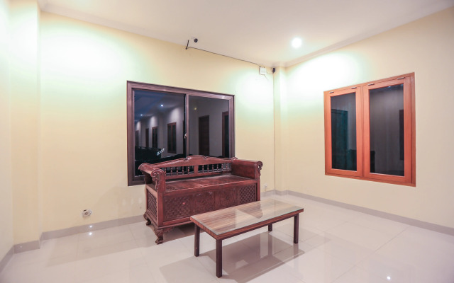 Super OYO Capital O 133 Griya Ciaji