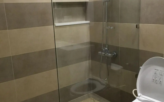 Bluesky Serviced Apartment Airport Plaza