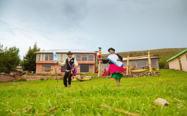 Titicaca Lodge - Luquina Chico