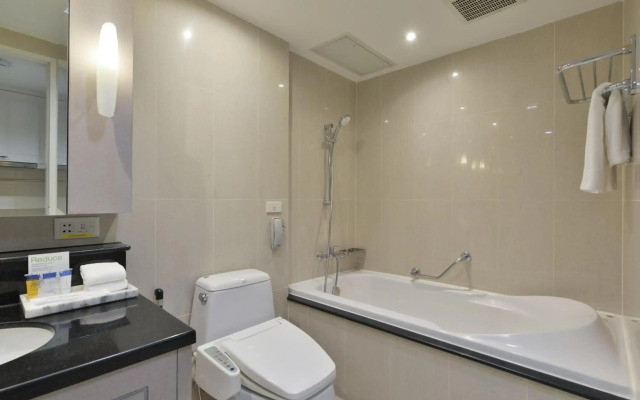 Centre Point Sukhumvit Thong Lo