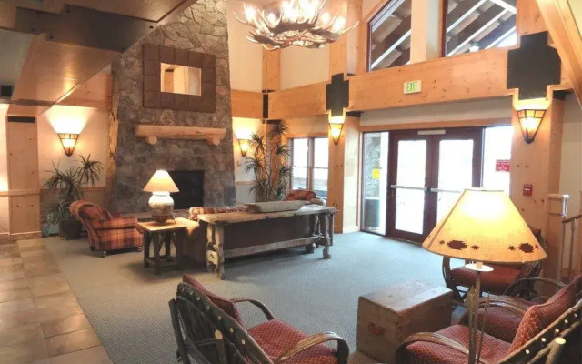 Copper Springs Lodge