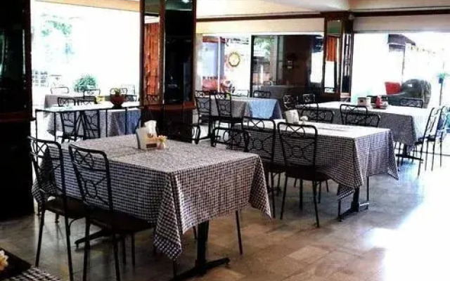 NIDA Rooms Sop Tui 274 Bazaar