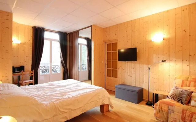 Appartement La Bourboule, 2 pièces, 4 personnes - FR-1-608-118