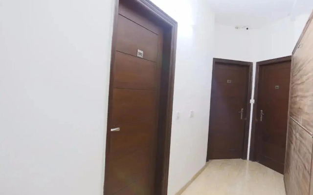Hotel New Raj Kamal by OYO Rooms