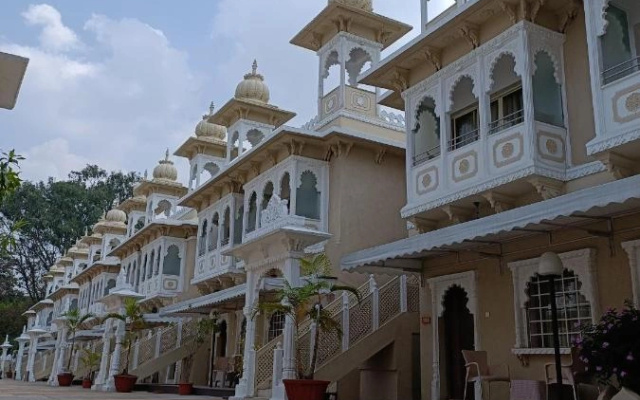 Hotel Gautam