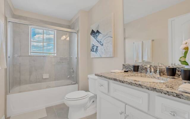 5 Bed 5 Ba Solterra Villa with Pool & Spa