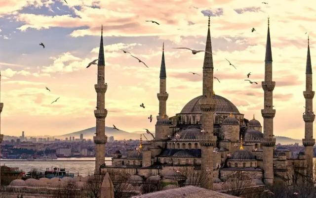 Artefes Hotel Old City