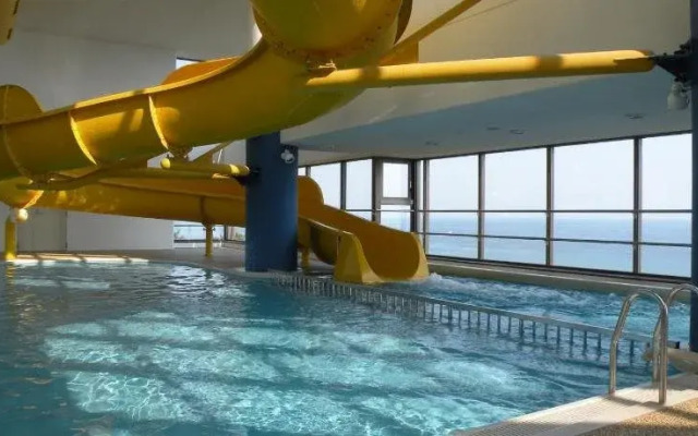 Suzu Beach Hotel