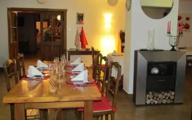 Chez Noelle