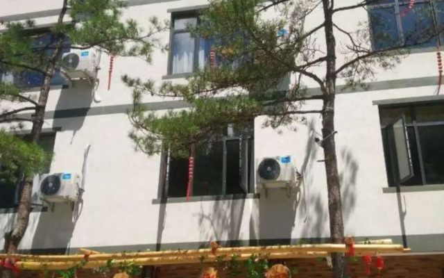 Yunjian Xiangsu Inn