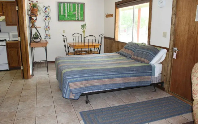 Wapiti Self-Service Lodge