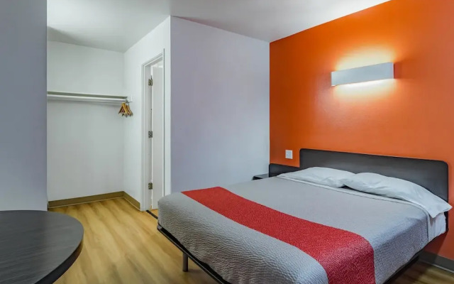 Motel 6 Gresham