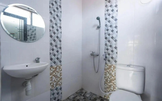 OYO 4003 Ceria Guesthouse SeminyakNearSeminyak Beach