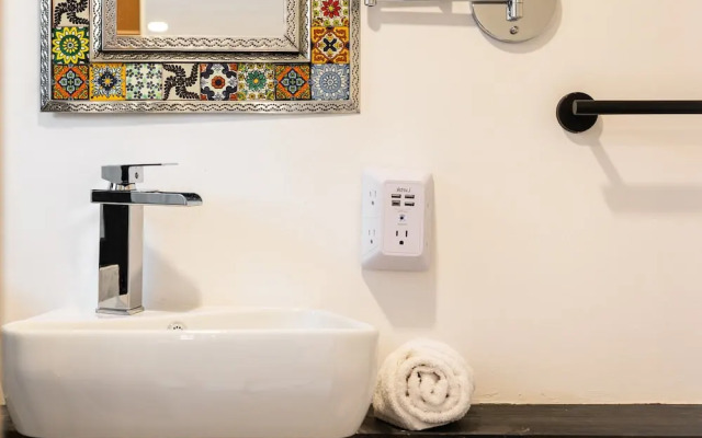 EssentialPXM Arkitainer ResidentialLofts