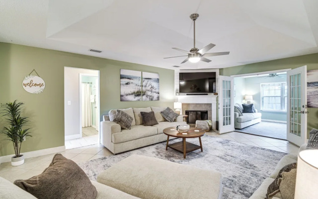 5 Mi to Gulf Beaches: Coastal Alabama Home