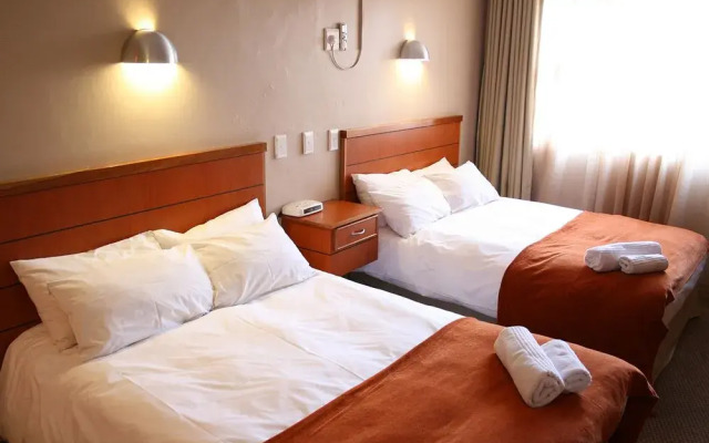 Diamond Lodge