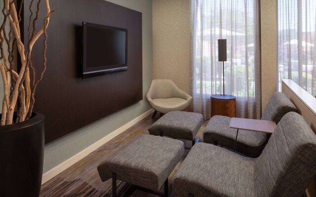 Courtyard Chattanooga Hamilton Place I-75