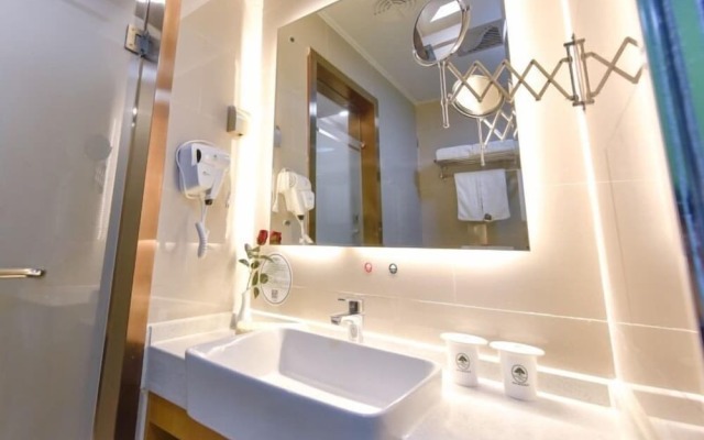 GreenTree Inn Kaifeng Jinming Plaza Business Hotel