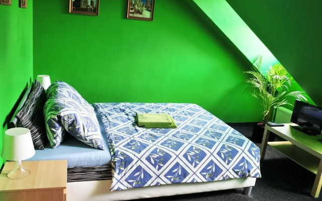 Hostel Alia