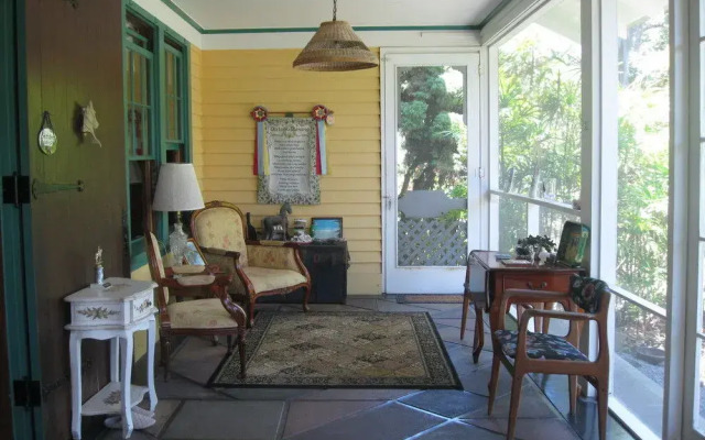 Maureens Bed and Breakfast