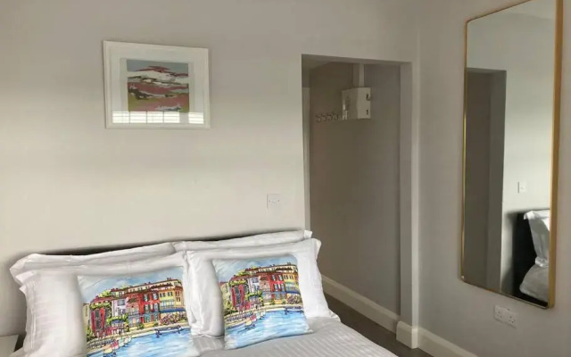 Estuary View Apartment