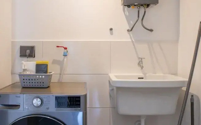 w Stylish 2BR in San Isidro