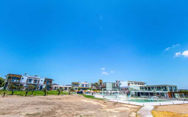 Gennadi Seaside Resort