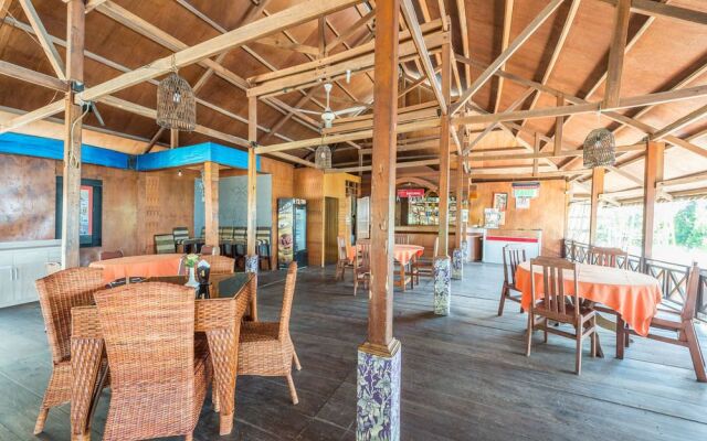 Airy Ulujadi Malonda 76 Palu