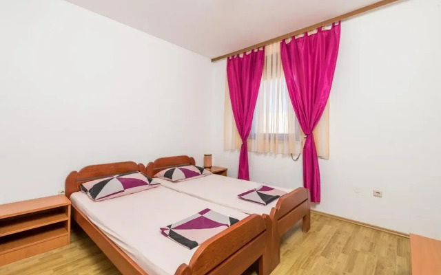 Stunning Apartment in Vidalici With Wifi and 1 Bedrooms